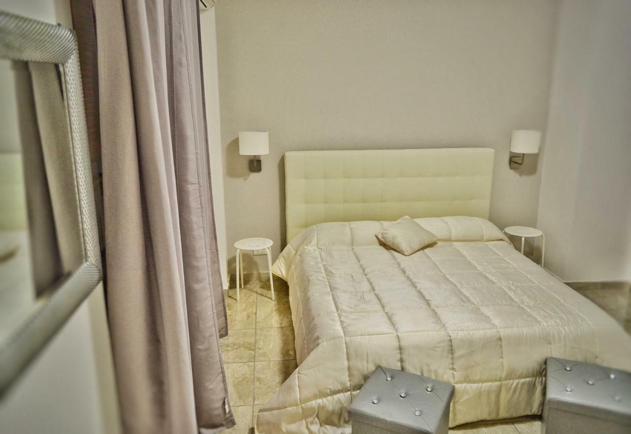 كاتانيا B&B Lungomare المظهر الخارجي الصورة
